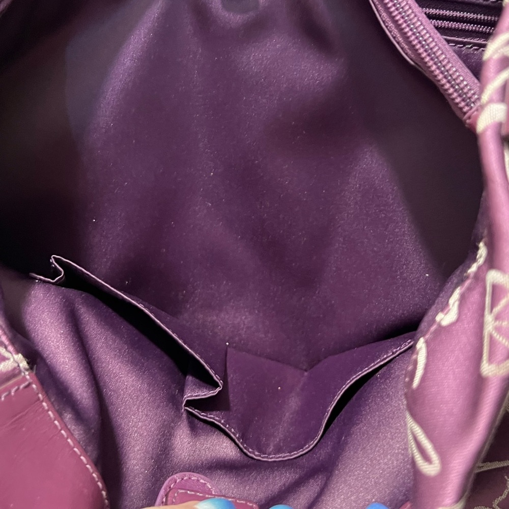 COACH Stage Coach Handbag, Beautiful condition, Purple inside, lots of pockets - Picture 8 of 14